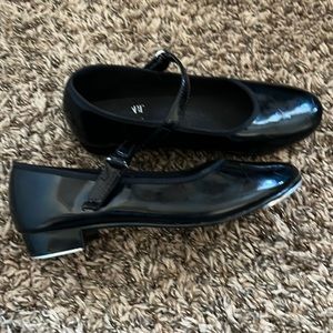 ABT Size 12 Girls Dancing Tap Shoes